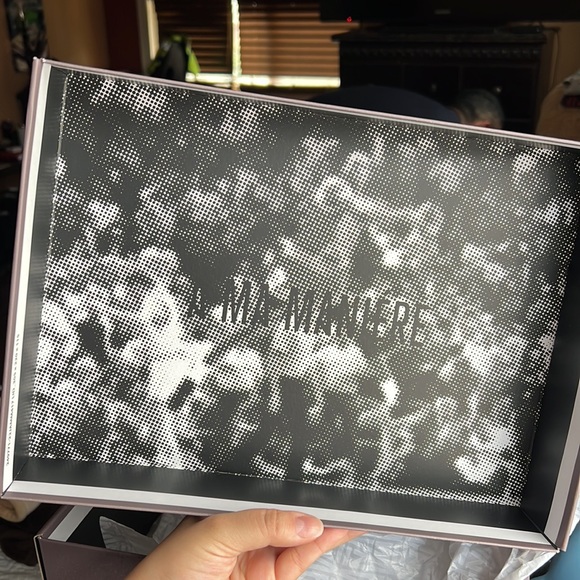 A Ma Maniére × Air Jordan 4 Retro ‘Violet Ore' - Picture 5 of 9